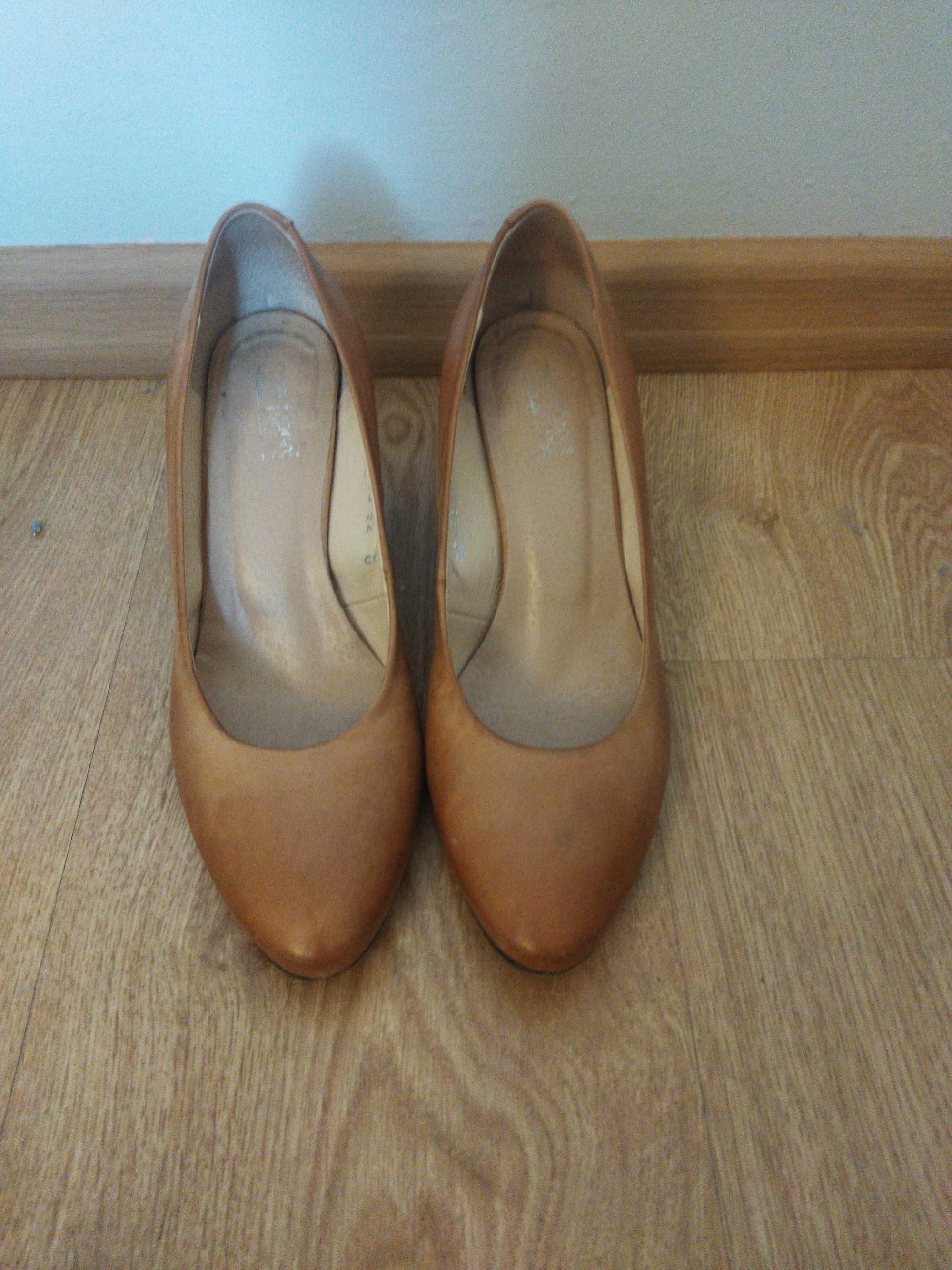 Buty czółenka szpilki Gina Piacci r. 37 skóra naturalna