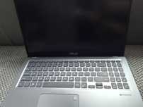 Laptop Asus uszkodzona matryca
