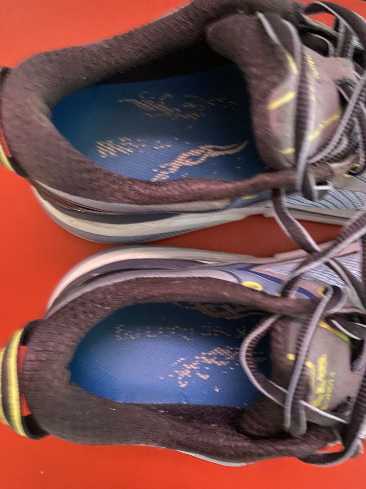 Женские кроссовки Hoka размер 38,5