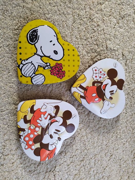 kolekcja puszek Disney