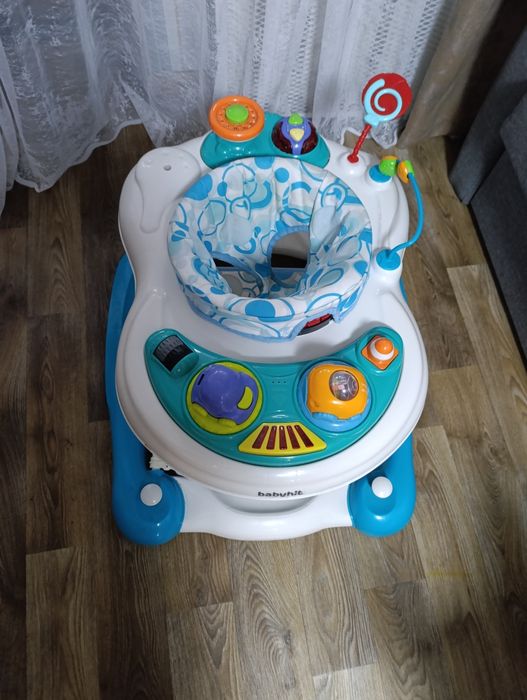 Ходунки дитячі розвиваючий центр .