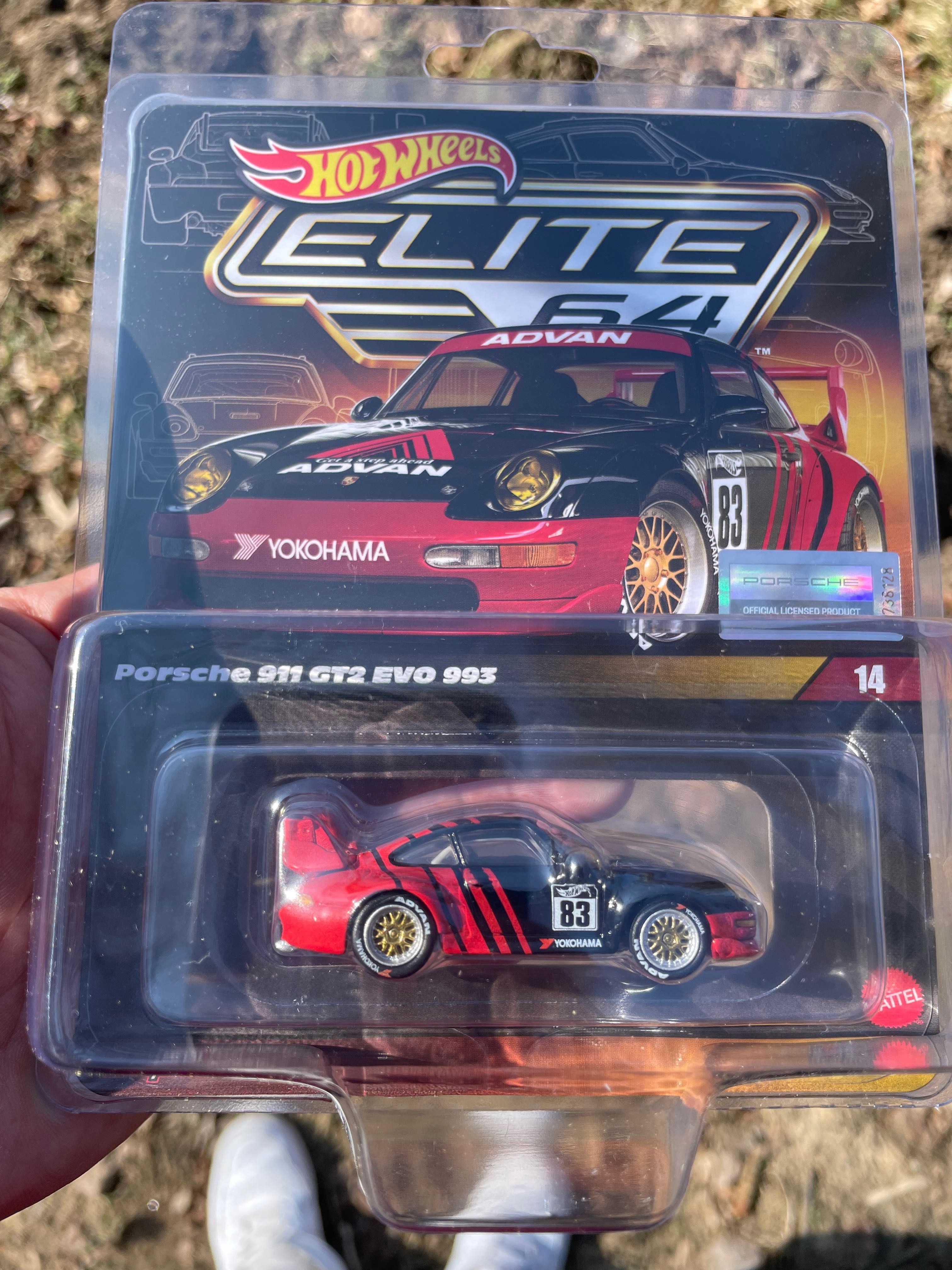 Hot Wheels Porsche 911 GT2 evo 993