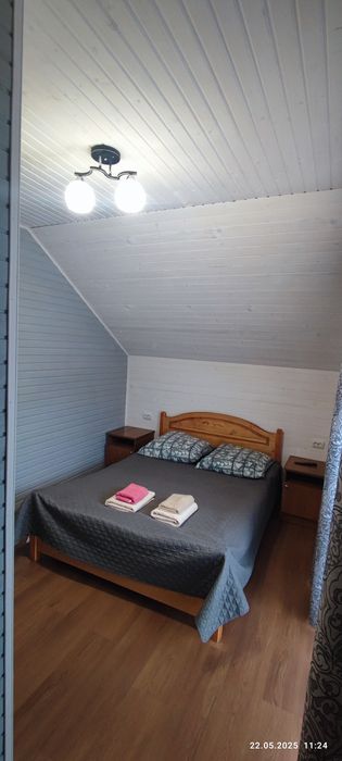 Частина Будиноку "Ясень" на 6 номерів 12-18місць з кухнею та