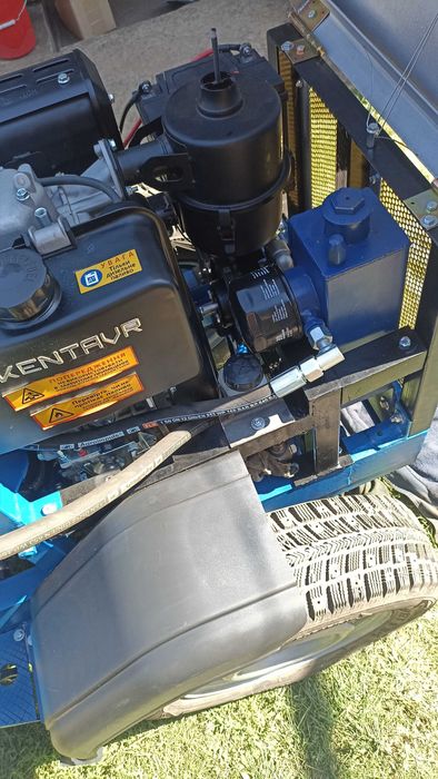 Міні трактор колісний