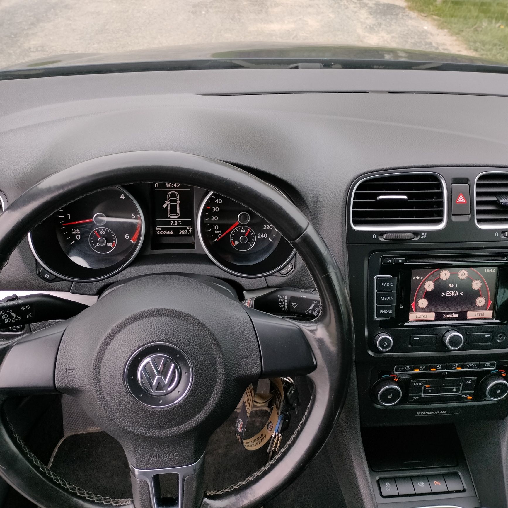 VW GOlF VI 2011r 2.0 TDI 140km 5drzwi Navi Park Assist.