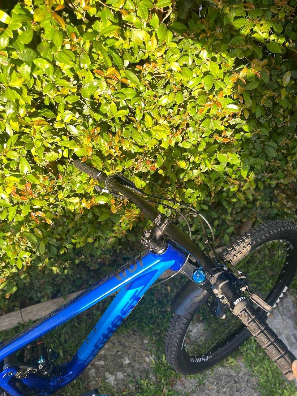 Bicicleta de Enduro, Ghost Riot AM 29 2022