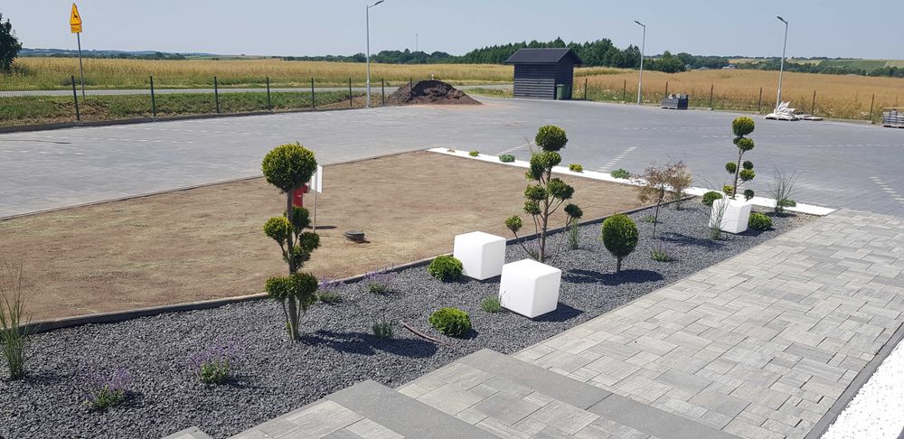 Usługi Ogrodnicze Trawniki Cięcie Przycinanie Thui Tuje