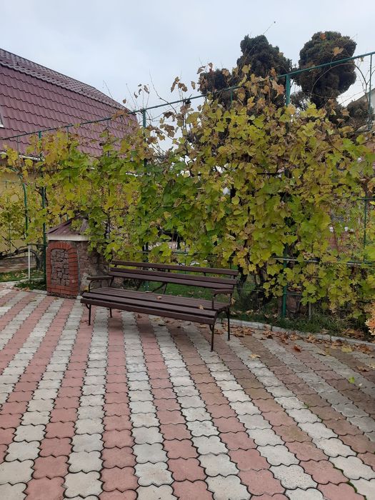 Продаж будинку на селищі Гірничному