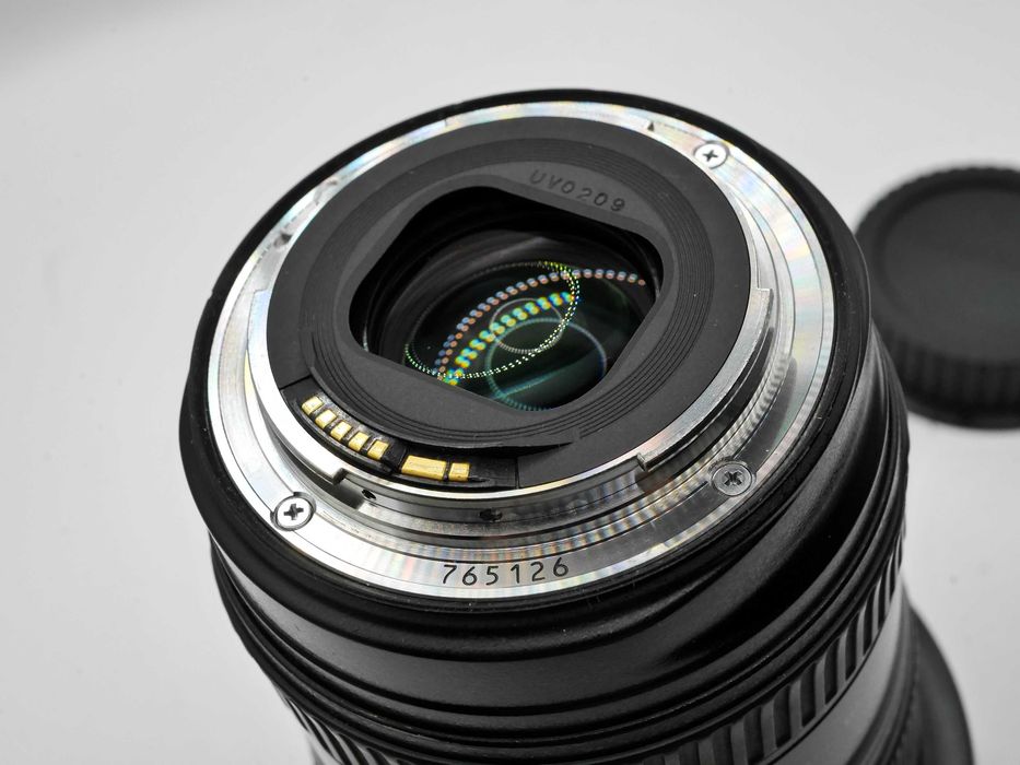 CANON EF 24-105 mm f/4 L IS USM