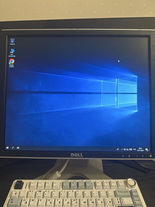 Продам монитор Dell