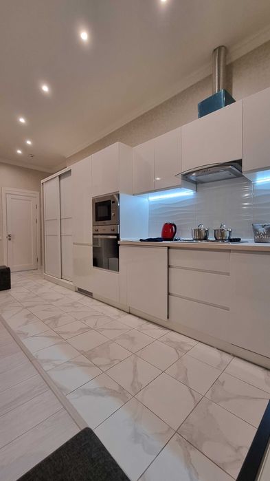 Апартаменты с новым ремонтом в ЖК Баку