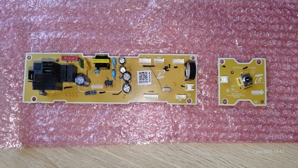 Moduł DE92_03750A do piekarnika Samsung.