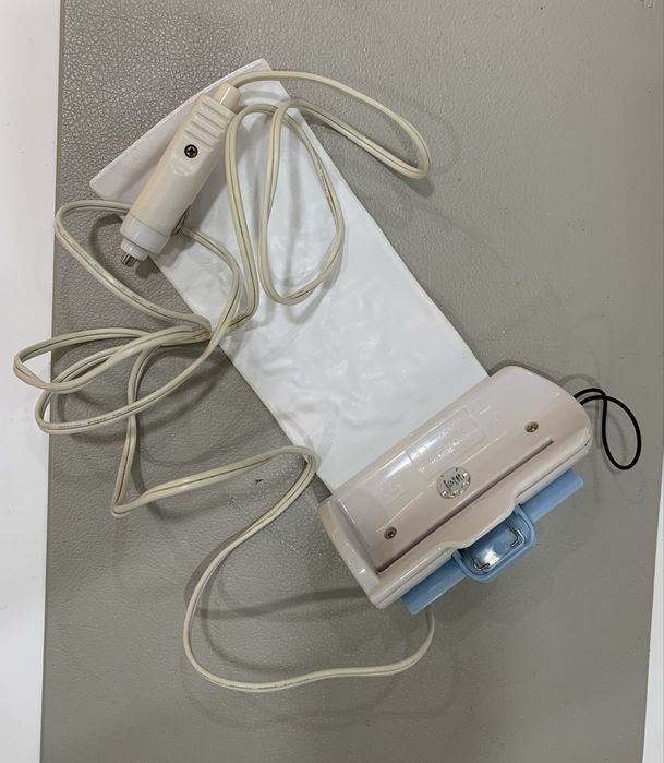 Aquecedor de biberons de isqueiro do carro