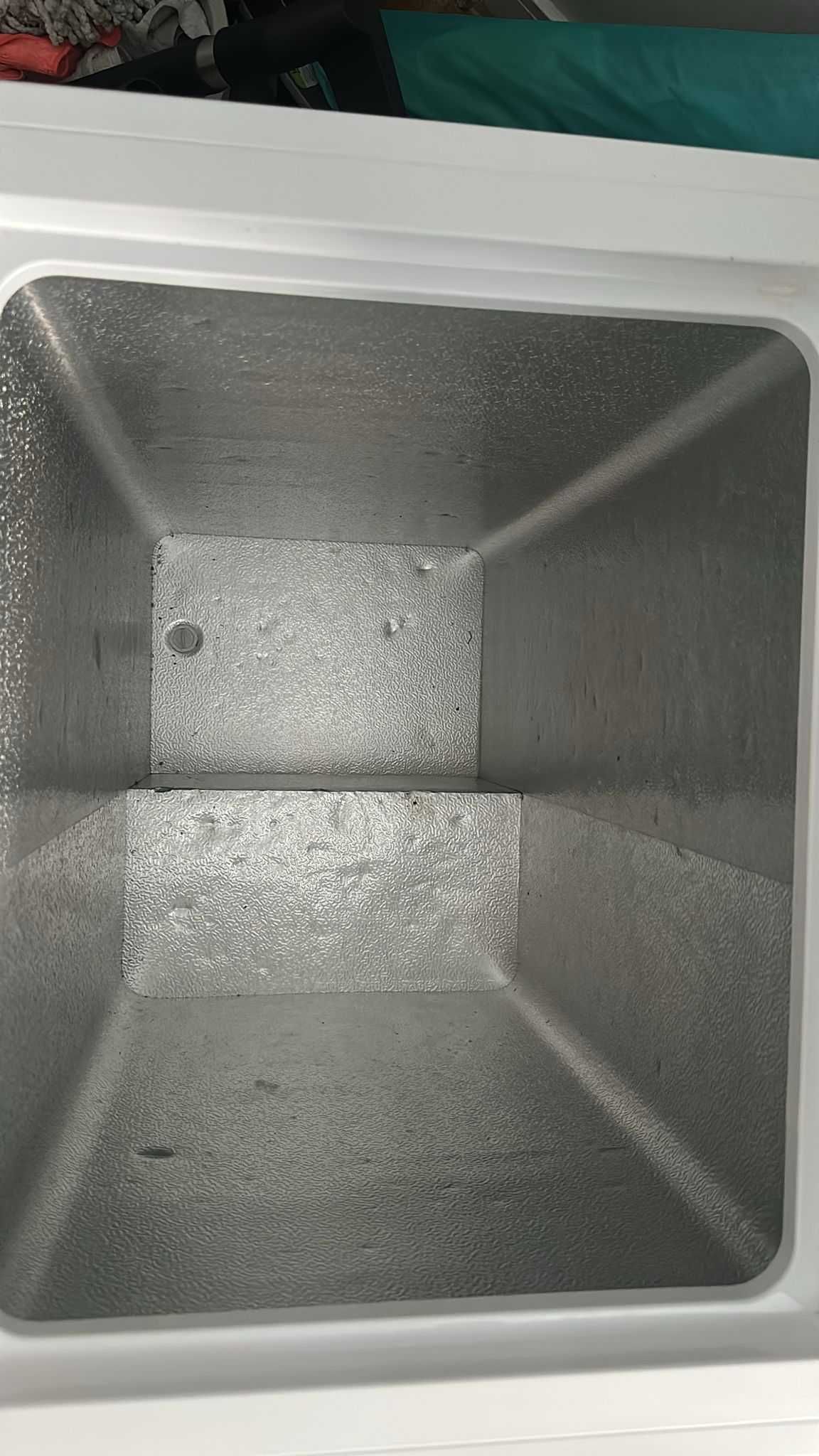Freezer 96L Hisense