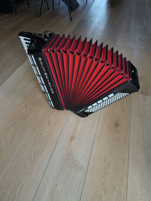 Akordeon Weltmeister CANTUS IV 120 basó 4 chóry, CASOTTO jak NOWY !