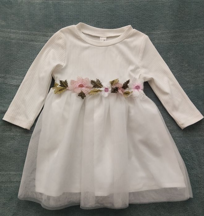 Одяг для дівчинки