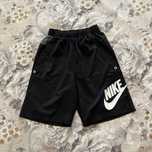 Calções da Nike