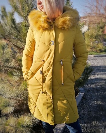 Пальто пуховик женское зимнее стеганое желтое размер С