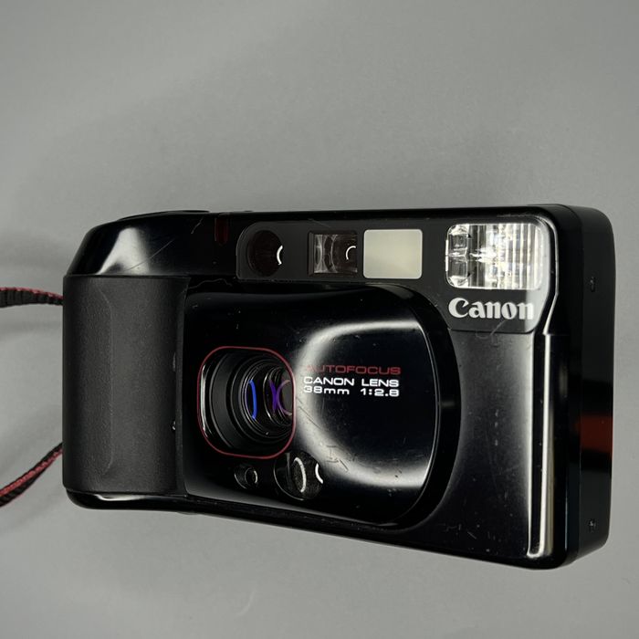 Плівковий компактний фотоапарат Canon SureShot Supreme тестований