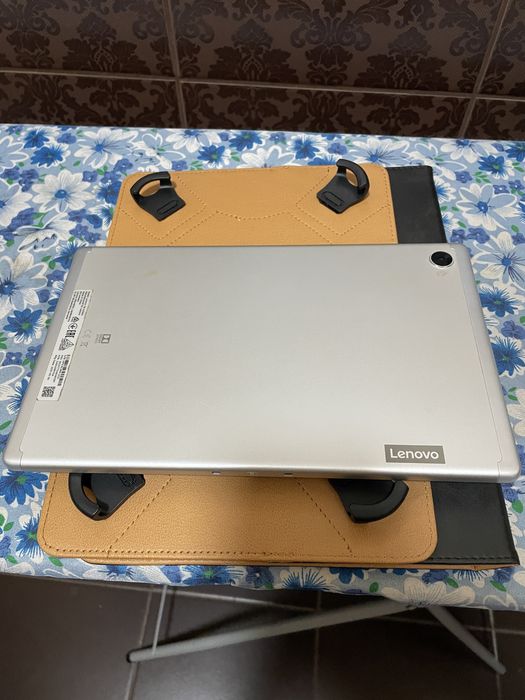 Продам планшет Lenovo Tab M10 HD.