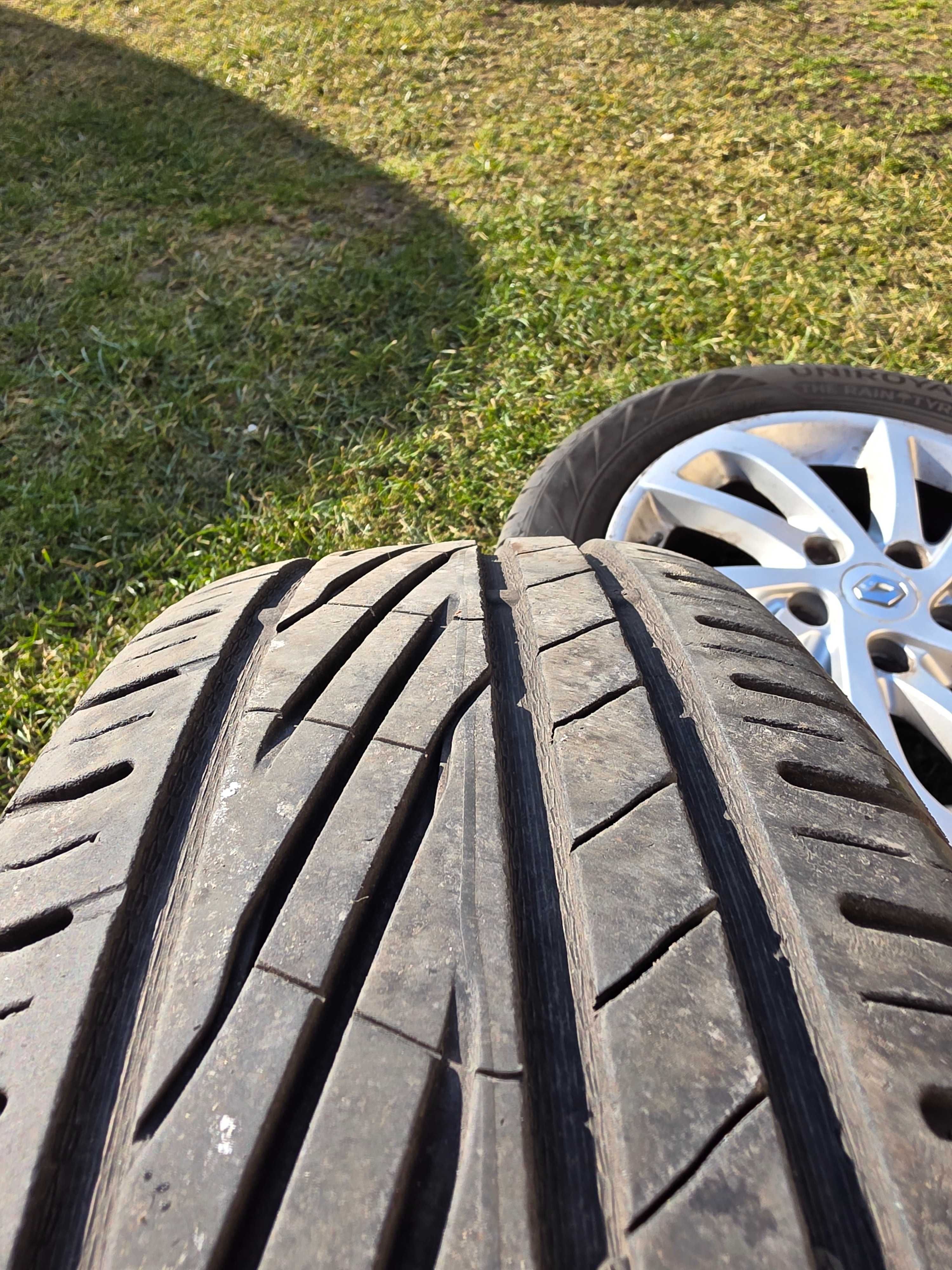 205  55  16 RENAULT MEGANE 3  5x114,3