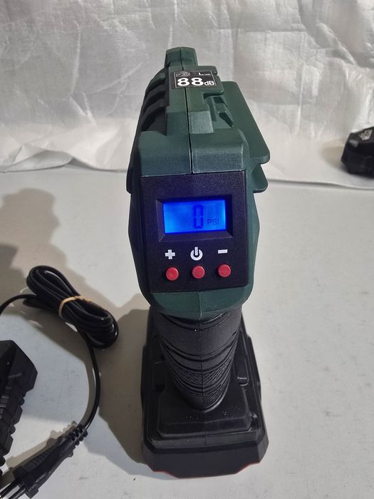 Compressor recarregável PARKSIDE 20V.