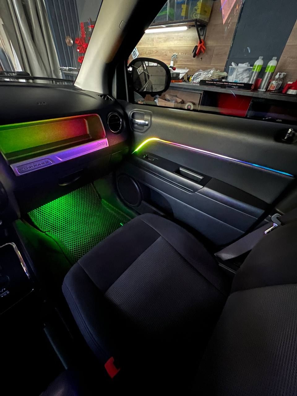 Премиум Контурна підсвітка авто 6в1 / 18в1та22в1 Ambient Light LED RGB