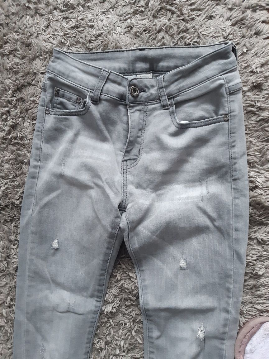 Spodnie jeans 36/ S