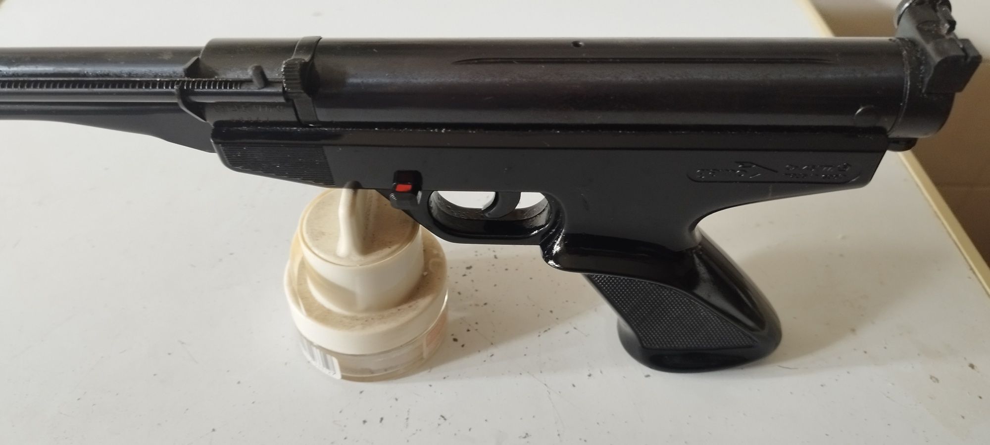 Pistola gamo 4,5