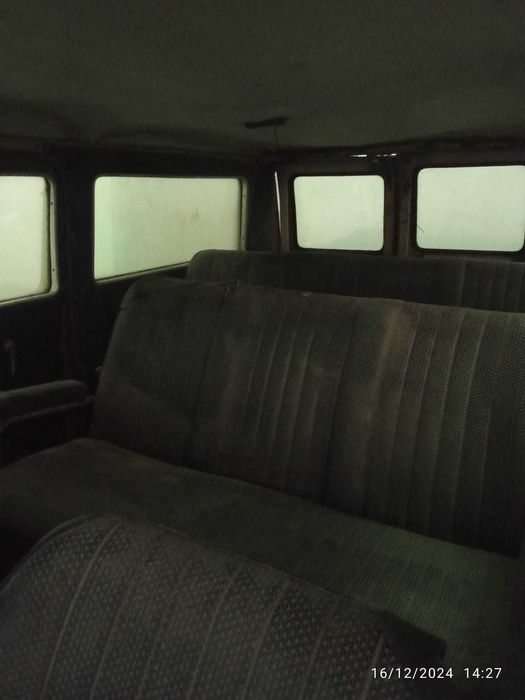 Bedford CF van 97G70 - ano 1979, para restauro, com documentos