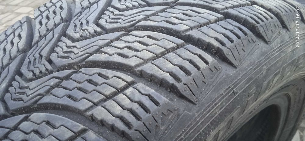 Шини, колеса, резина R16 215/60 Premiorri - 4шт