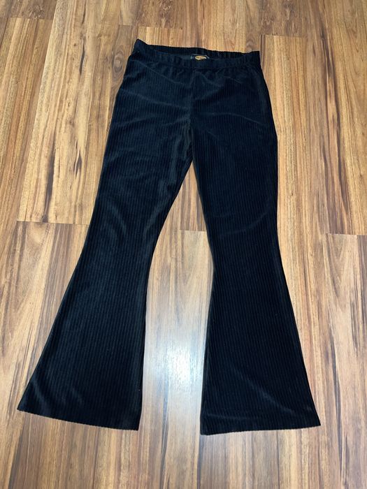 Штани кльош чорні