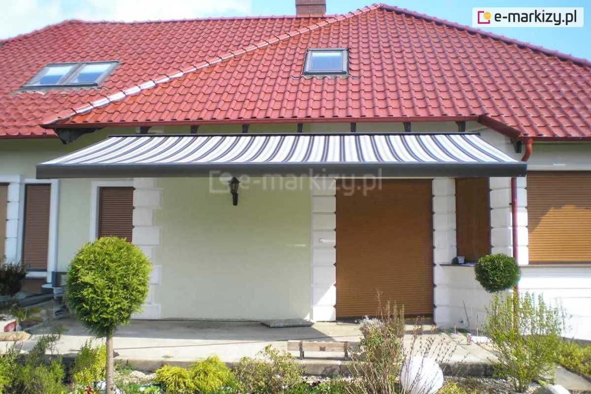 Markizy taras balkon sklep restauracja Corsica elektryczna w kasecie