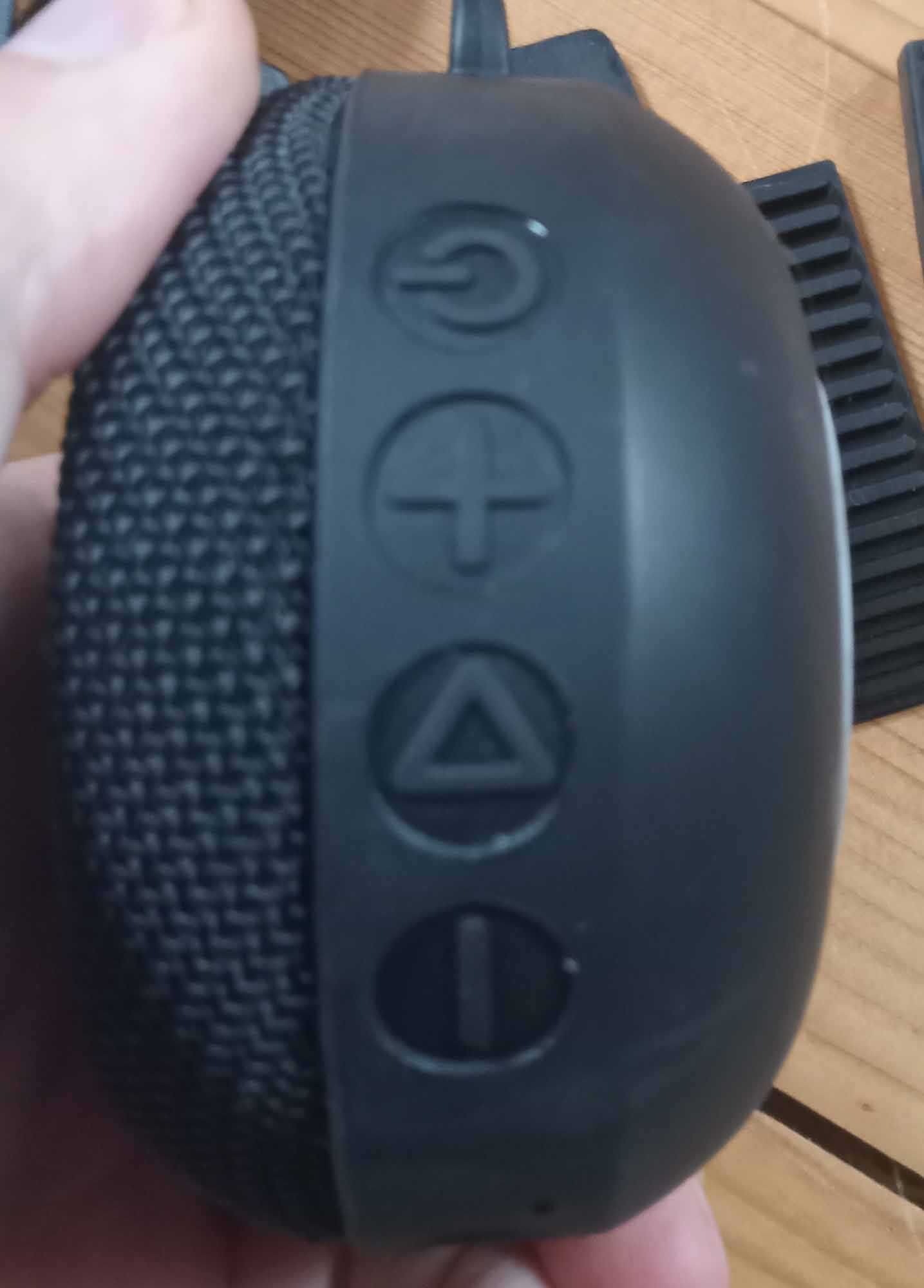 Nowy Głośnik Airdrop na bluetooth turystyczny-rowerowy