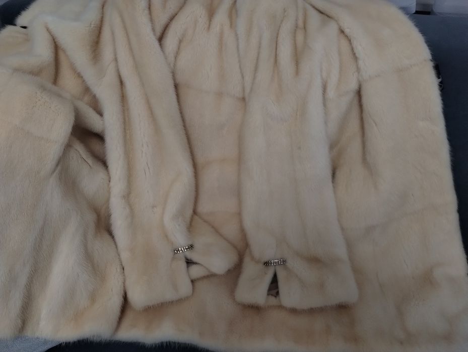 Futro z norek naturalne - nowe