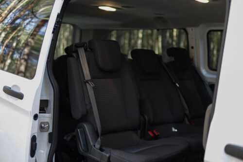 Wynajem nowych i komfortowych busów 9-osobowych: FORD Transit Custom