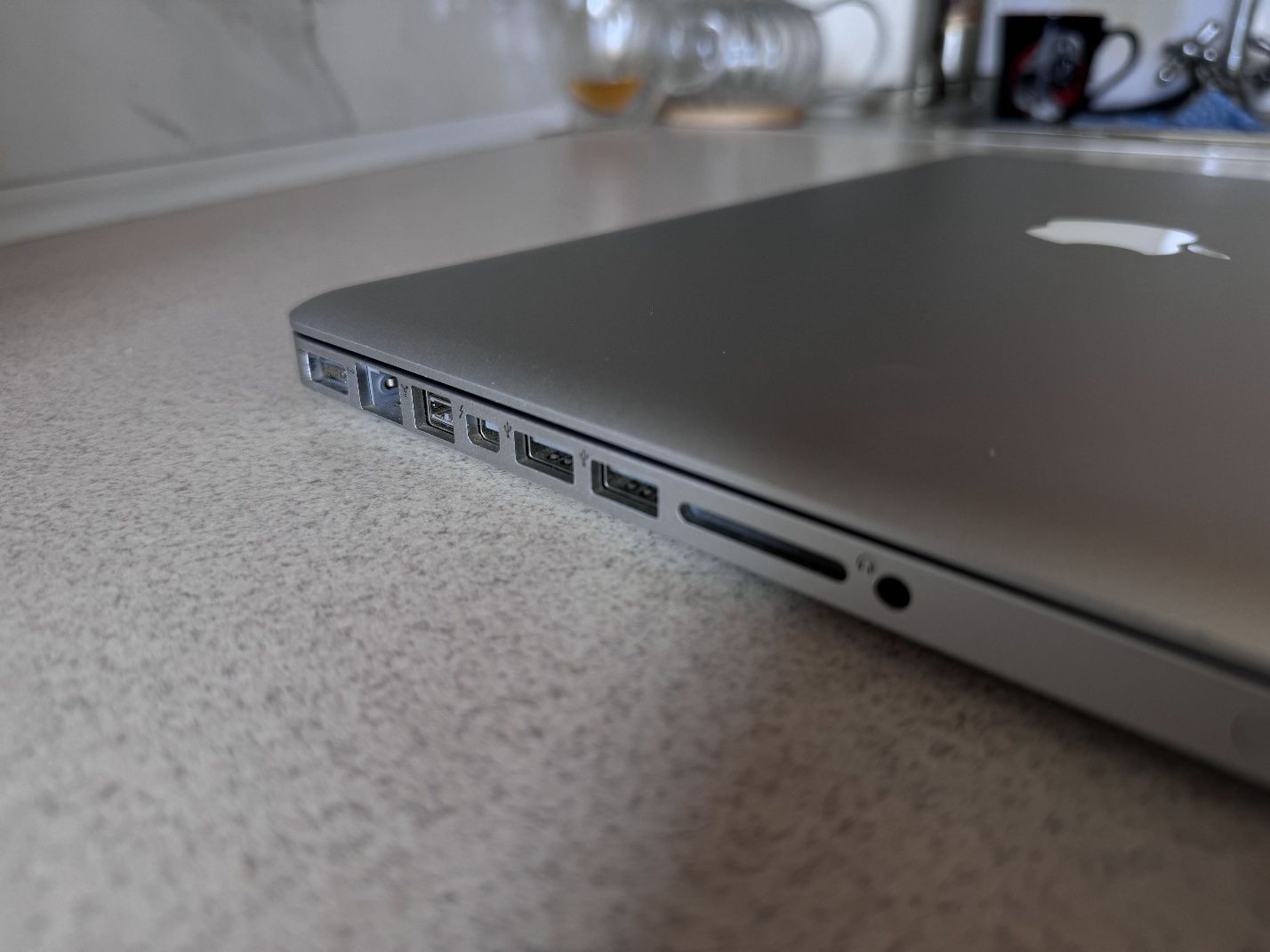 MacBoock pro 13 16gb 500gb 2.5Ггц i5 2012