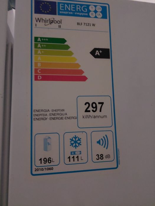 Lodówka Whirlpool 175