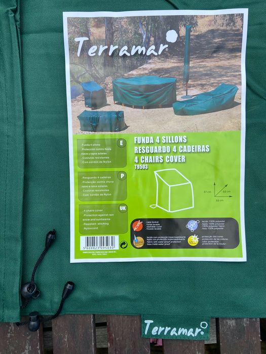 Capa mobiliário de Jardim Mesa Cadeira Chapéu de Sol e Espreguiçadeira