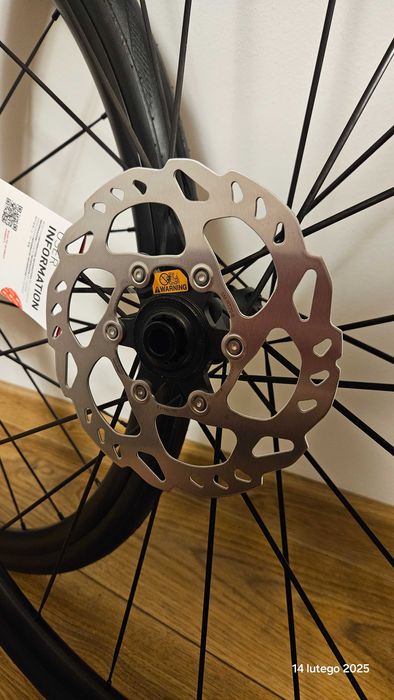 Zestaw DT SWISS P1800, Shimano RT70, Schwalbe One
