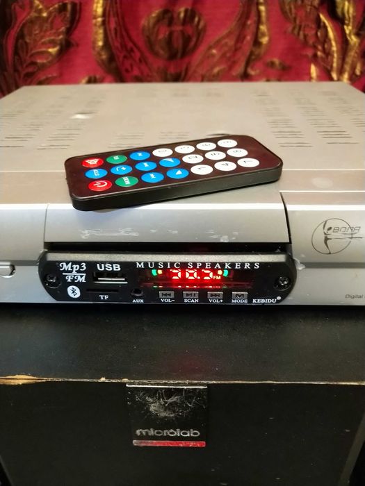 Акустика 2.1 Блютуз, FM, Флешка, Аукс,пульт ДУ. Колонки усилитель.