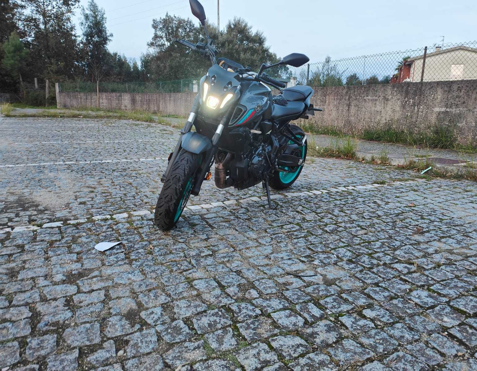 Mt-07 full power 2022 (escape completo akrapovic)