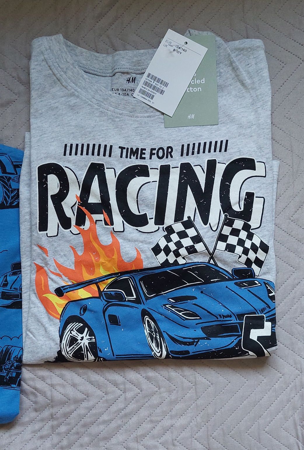NOWE koszulki H&M 5 sztuk tshirt 134 140 auto pojazd wyścigowy dinozau