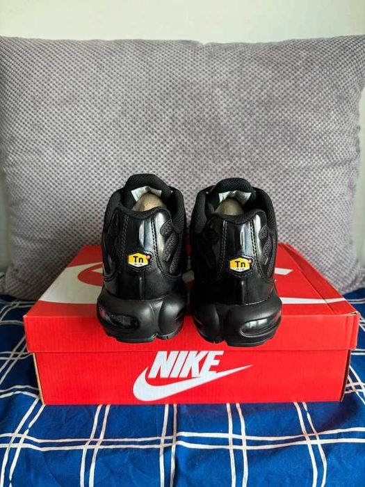 Buty meskie Nike Air Max Plus TN Black R.45