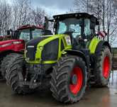 ciągnik Claas axion 920
