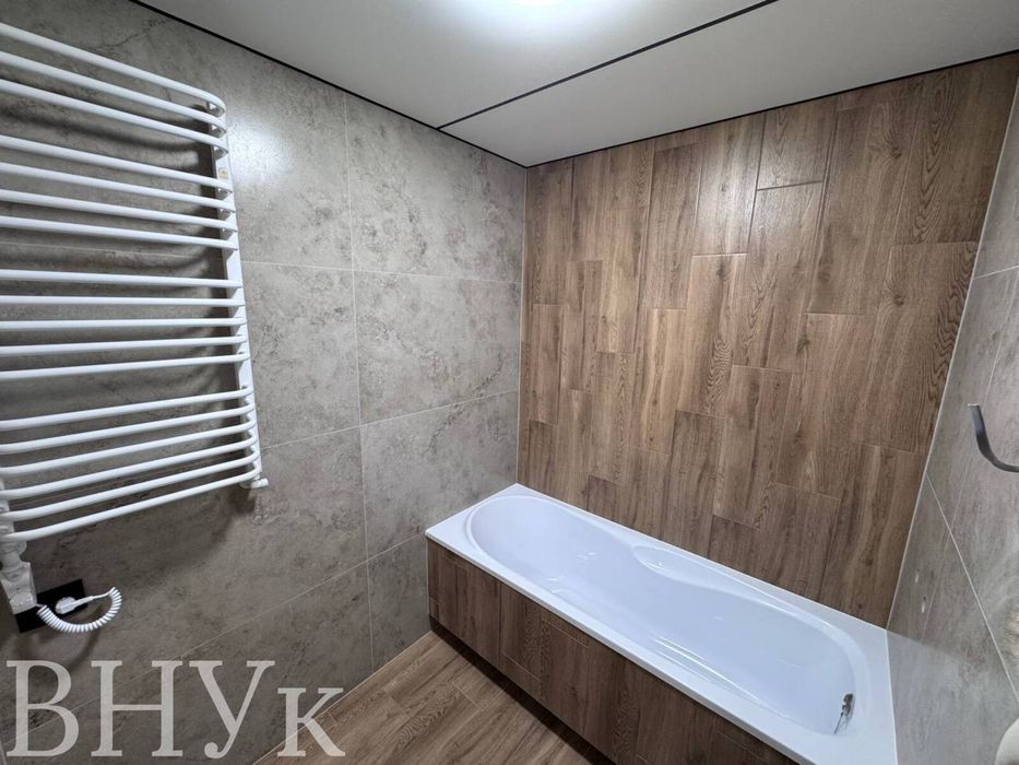 2-кімнатна Квартира у Новобудові з Панорамними Вікнами, Кутківці!