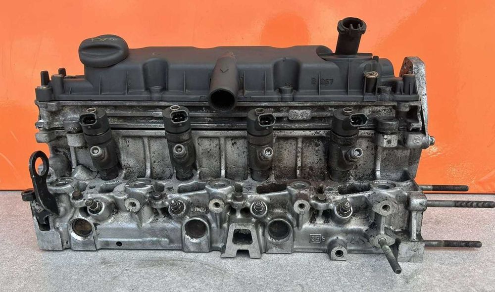 Головка блока (ГБЦ) Citroen C5. Xsara. Xsara Picasso. Evasion 2.0HDi