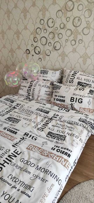 Подобова оренда 2-х кім. квартири в центрі, Університетська, 38