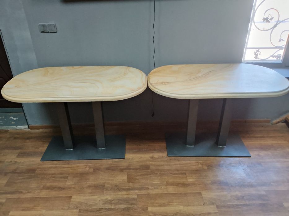 Продам кам'яний стіл 15 000 грн.