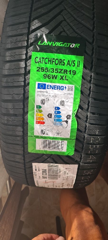 Pneus 255# 35 19 / 195# 70 15